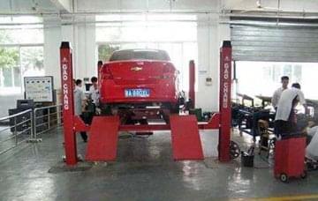 汽車美容實訓(xùn)設(shè)備廠家有哪些？提供的設(shè)備有哪些？